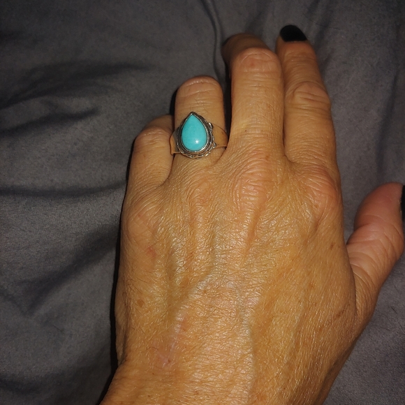 Ring - Picture 2 of 3